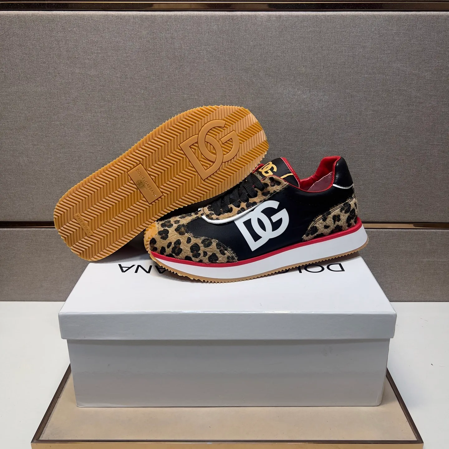 Men's men's shoes 💰pp462 [DG～] Men's casual shoes 2025z cabinet sales simultaneously 🔶Size: 38-44#️⃣ 🔷1 color🔜The upper is made of multi-material splicing➕Genuine leather lining, comfortable and breathable, sole: original comfortable, wear-resistant and non-slip outsole, ⚠️Real thing📱Photographed🎬The real thing is better📢📢📢